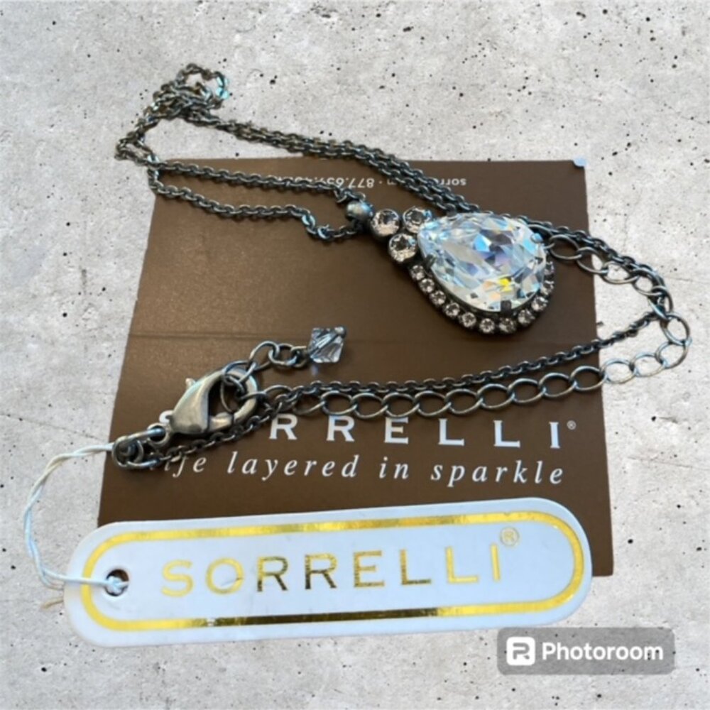 Sorrelli Faceted Oval Crystal Stone set in Teardrop Pendant, Signed; 16-20" - Picture 2 of 4